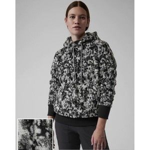 Athleta Womens size M Tugga Teddy Sherpa Black Jacquard Hoodie Sweater